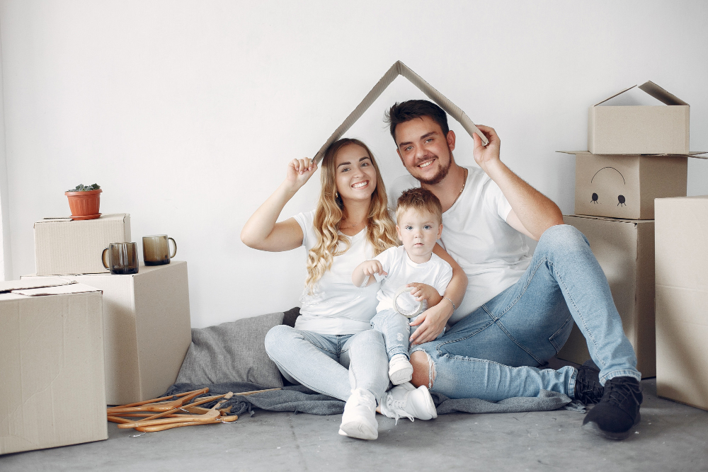 Família feliz após tratamento para infertilidade